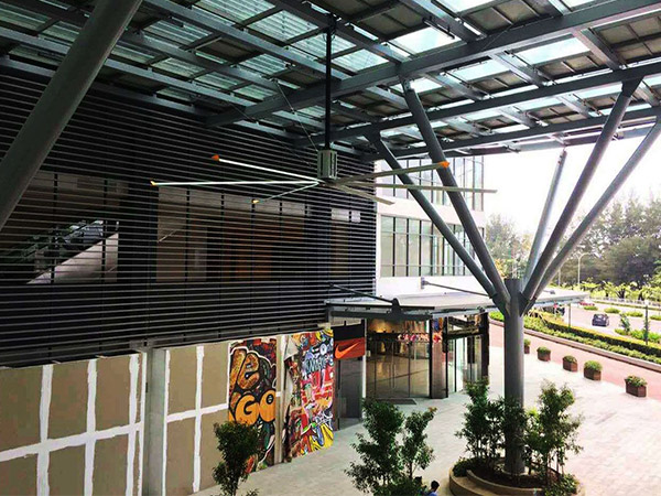 休闲会所商业中心2.8米工业大风扇安装降温工程案例